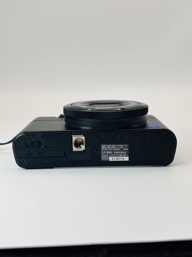 【動作確認済】SONY DSC-RX100 初代 バッテリー付 コンデジ