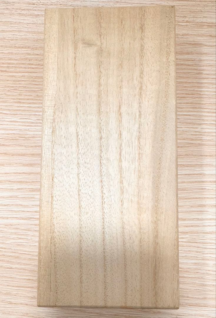 ＊　プラチナ　金沢箔万年筆　桜吹雪柄　中字　ペン先18K