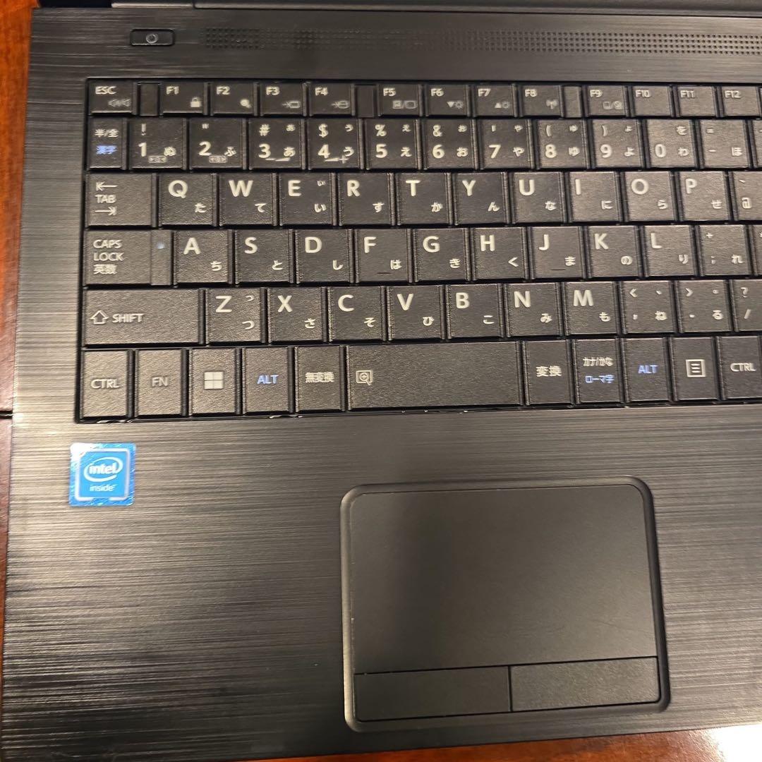 東芝 dynabook B35/R 8GB/SSD128GB Windows10
