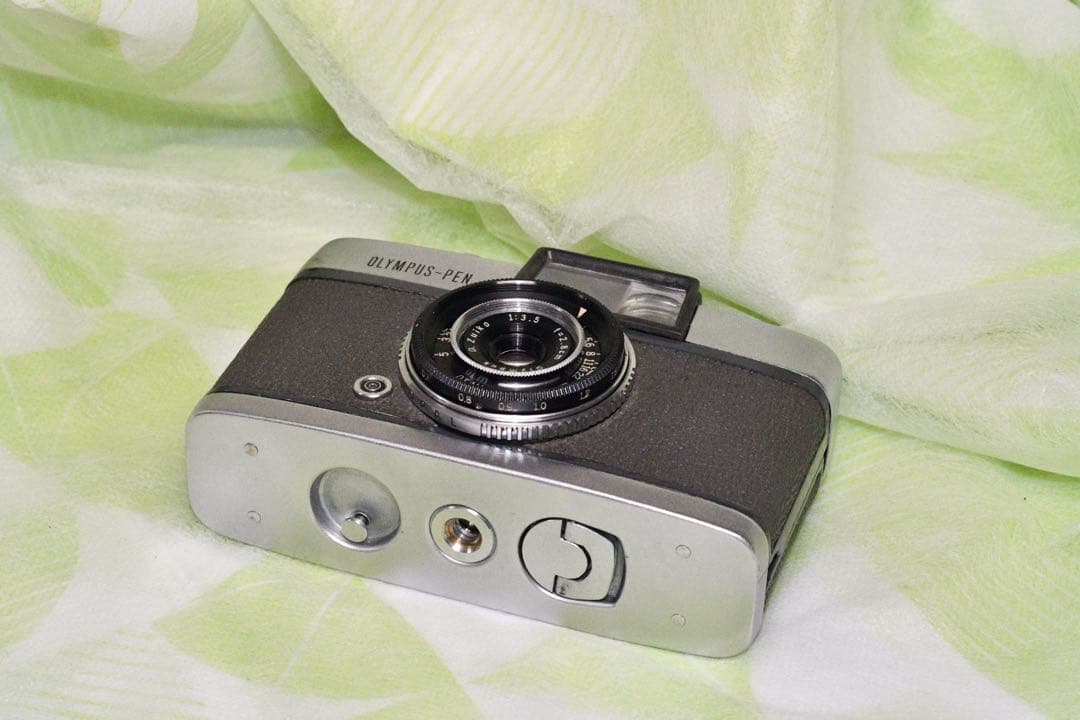 《動作品》OLYMPUS PENケース付き