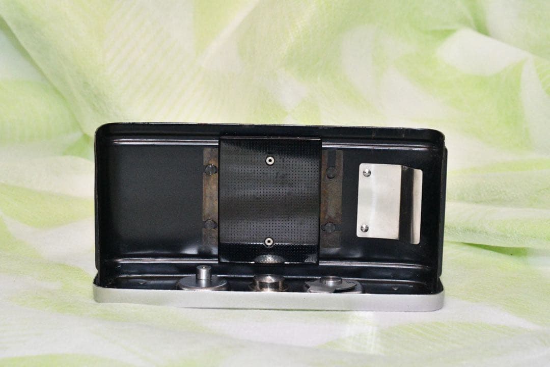 《動作品》OLYMPUS PENケース付き