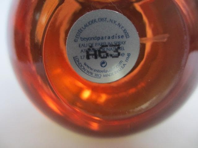 エスティーローダー ビヨンドパラダイス　オードパルファム 香水　50ml