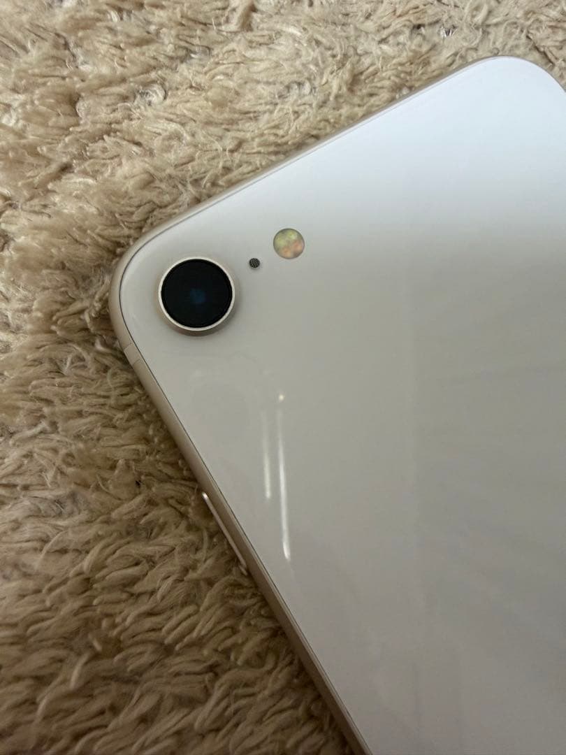 iPhone SE(第3世代) 64gb ホワイト