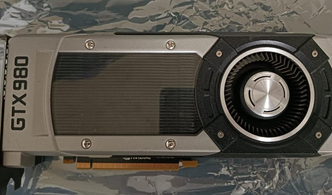 グラフィックボード・グラボ・ビデオカード NVIDIA GTX 980 Founders Edition/256bit