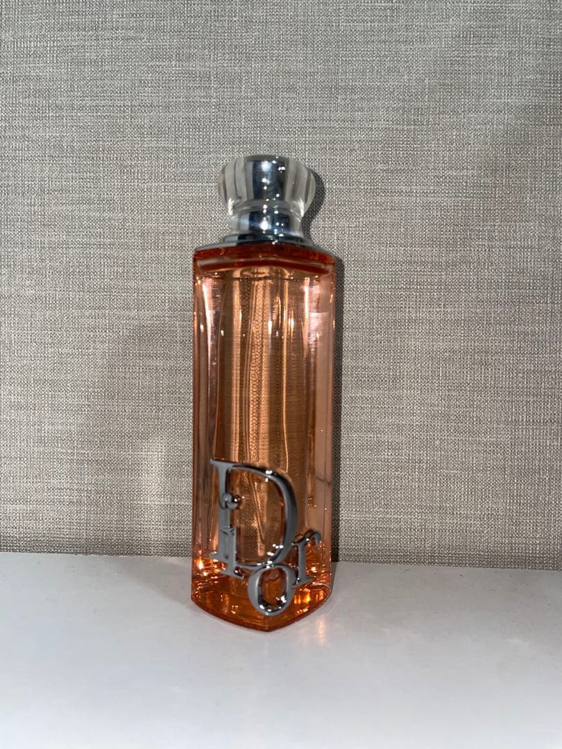 DIOR ADDICT PEACHY GLOW 50ml ディオール　香水