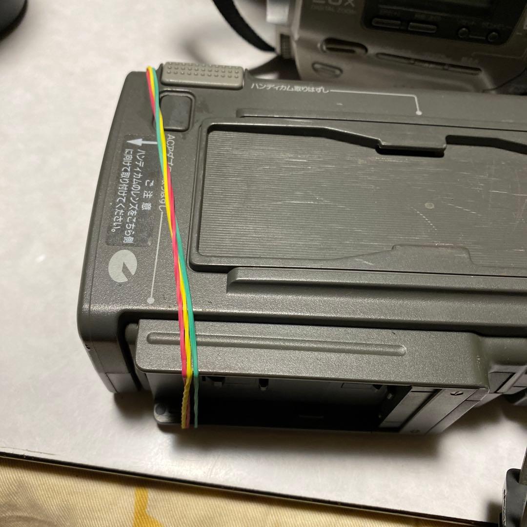 SONY VideoHi8 Handycam CCD-TR2 ⑤