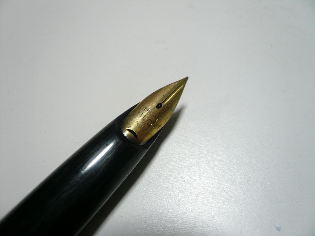 昭和レトロ PILOT E 万年筆 SCRIPT 14K-585ペン先 エリート