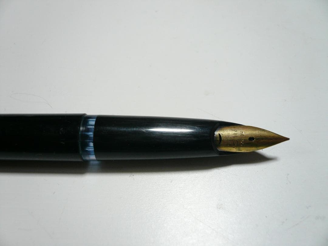 昭和レトロ PILOT E 万年筆 SCRIPT 14K-585ペン先 エリート