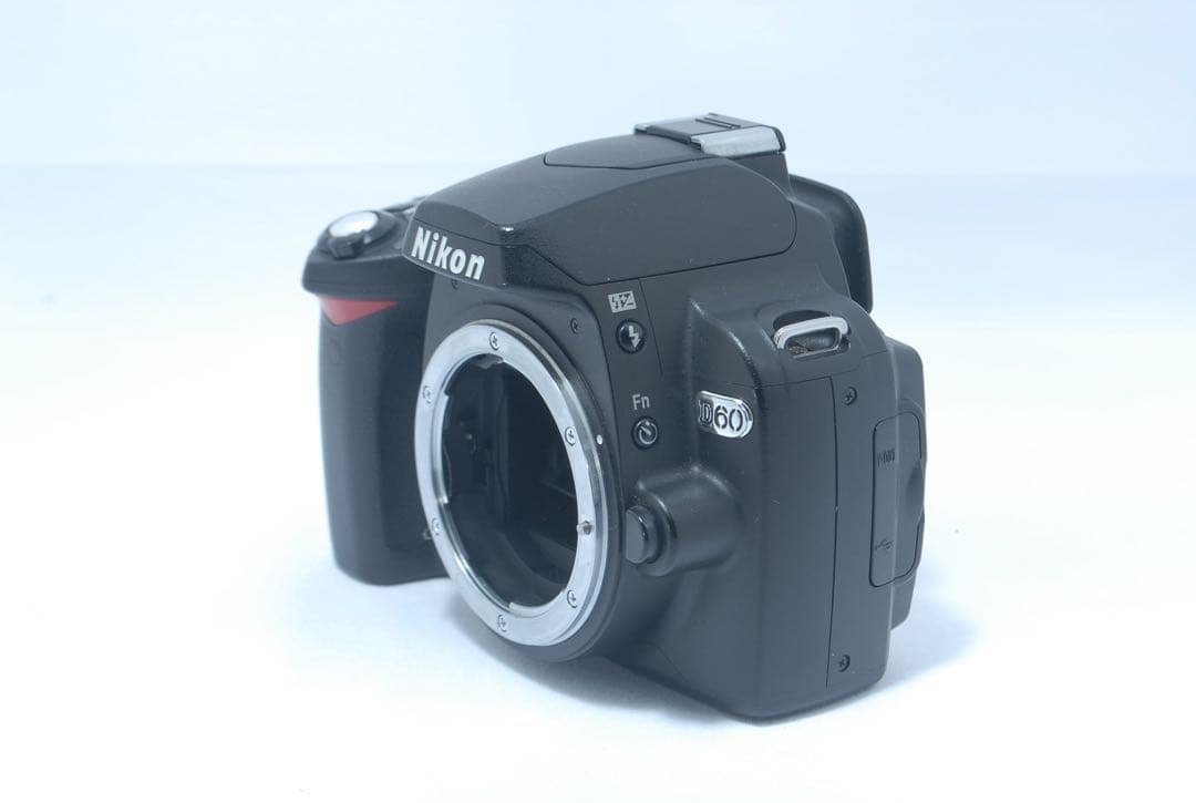 Nikon D60 一眼レフ 初心者おすすめ レンズキット スマホ転送 CCD