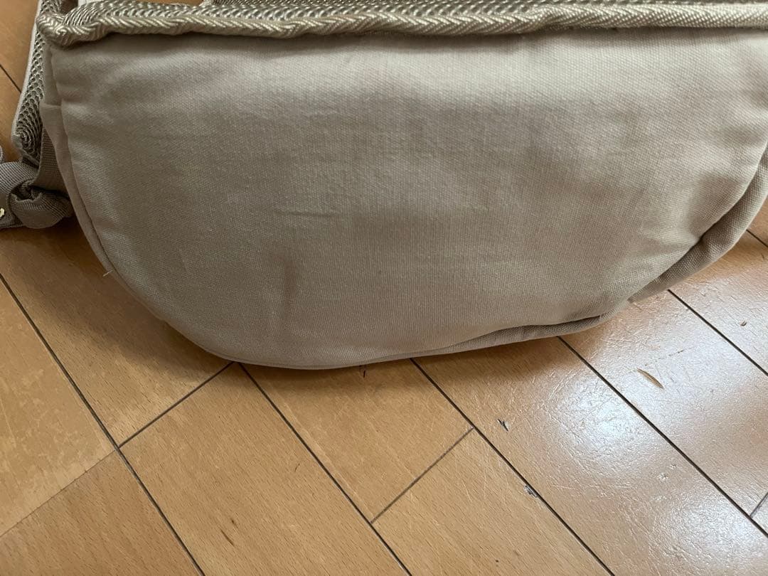 ペット巾着メッシュギャザーリュック　ベージュSサイズ