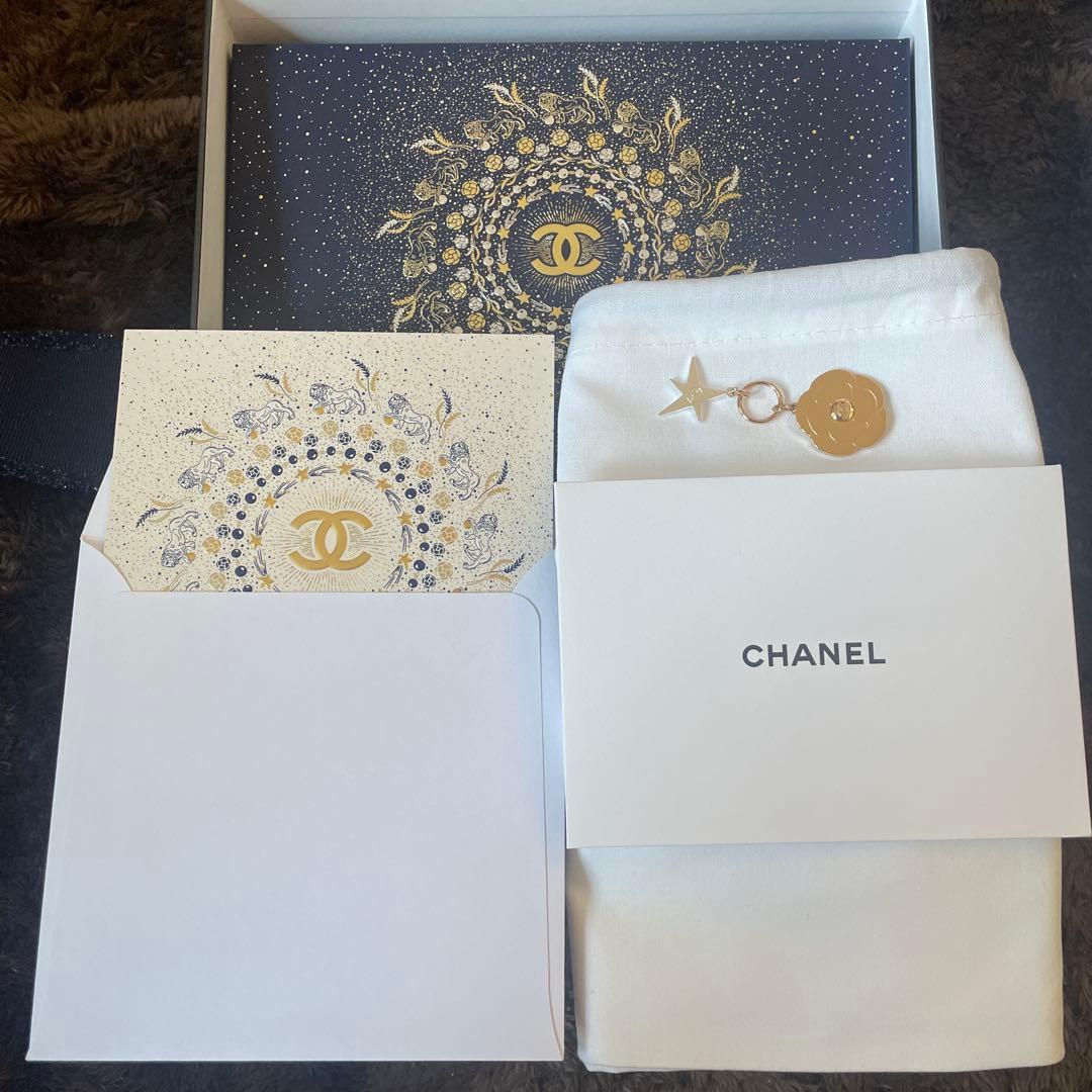 CHANEL クリスマスコフレ2025 アイシャドウ　マスカラセット　ポーチ