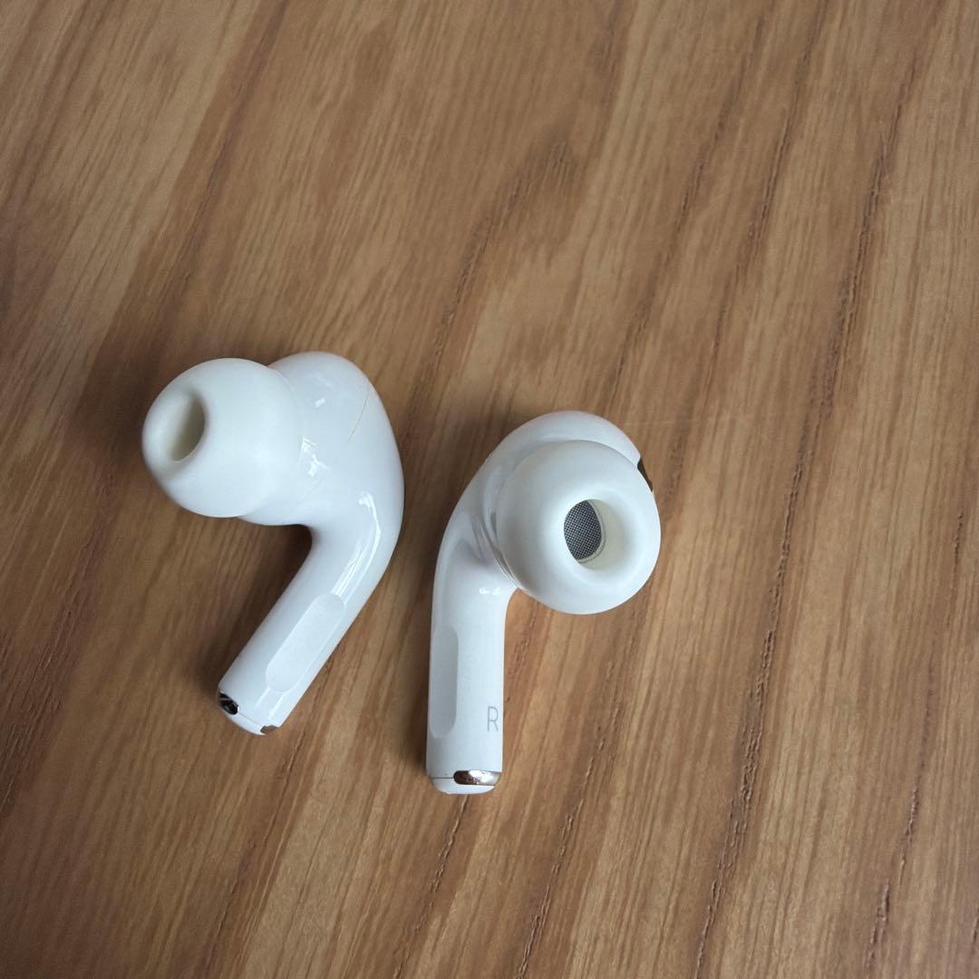 AirPods Pro 第1世代　MWP22J/A 本体と充電ケース　ホワイト