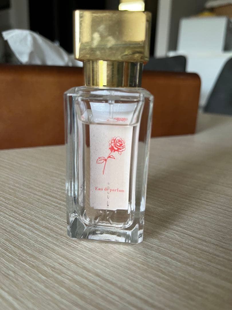 Maison Francis Kurkdjian Àla rose Eaude