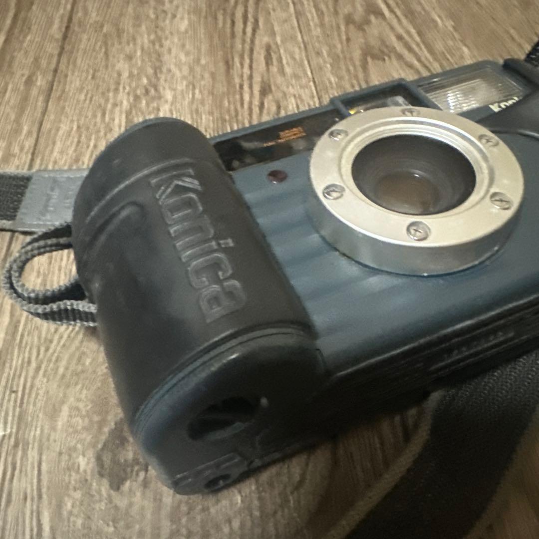 Konica WB コンパクトフィルムカメラ 28mm