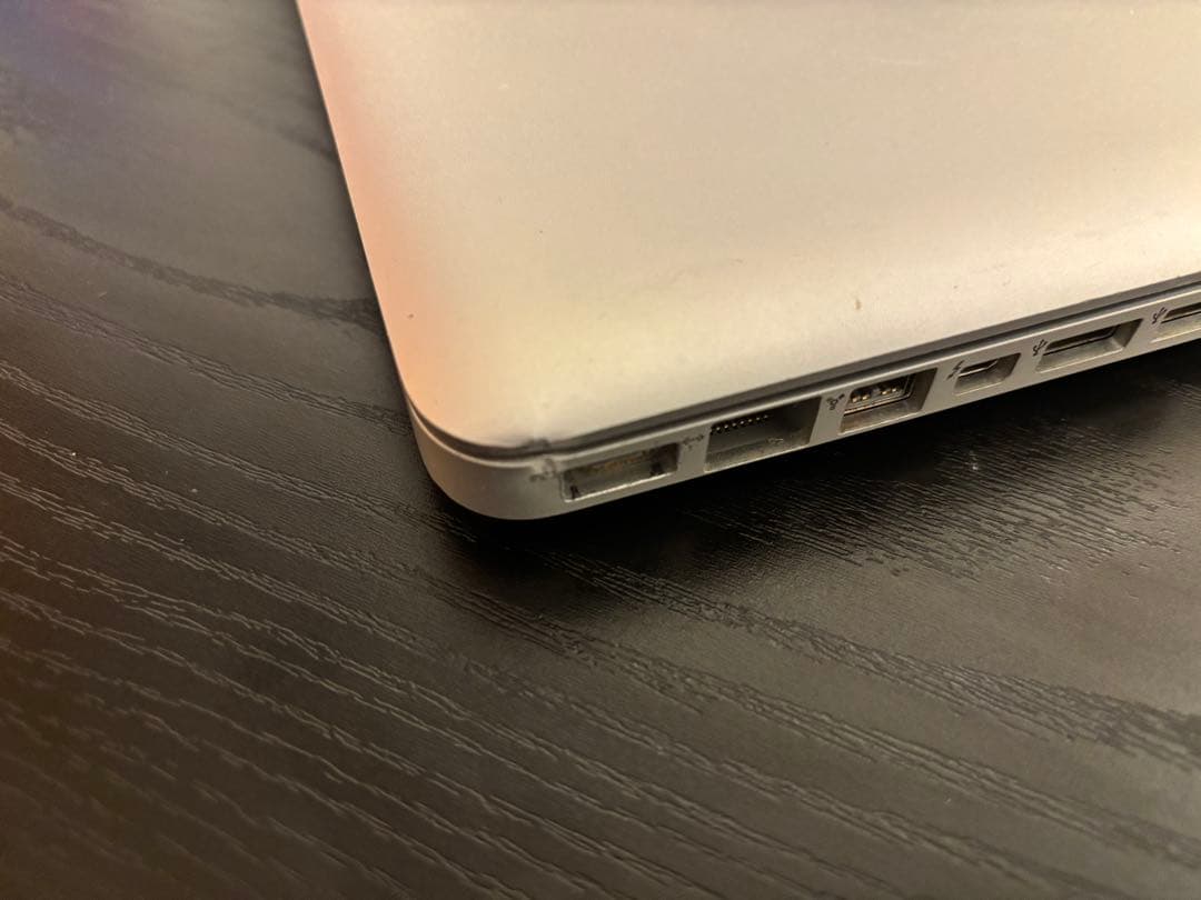 Apple MacBook Pro early 2011 バッテリー訳アリ