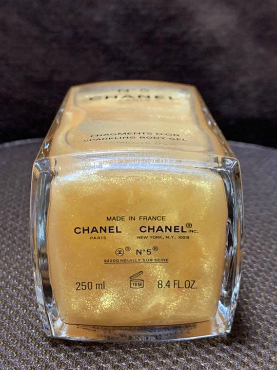 【激レア完売品】CHANEL 5番スパークリングボディジェル