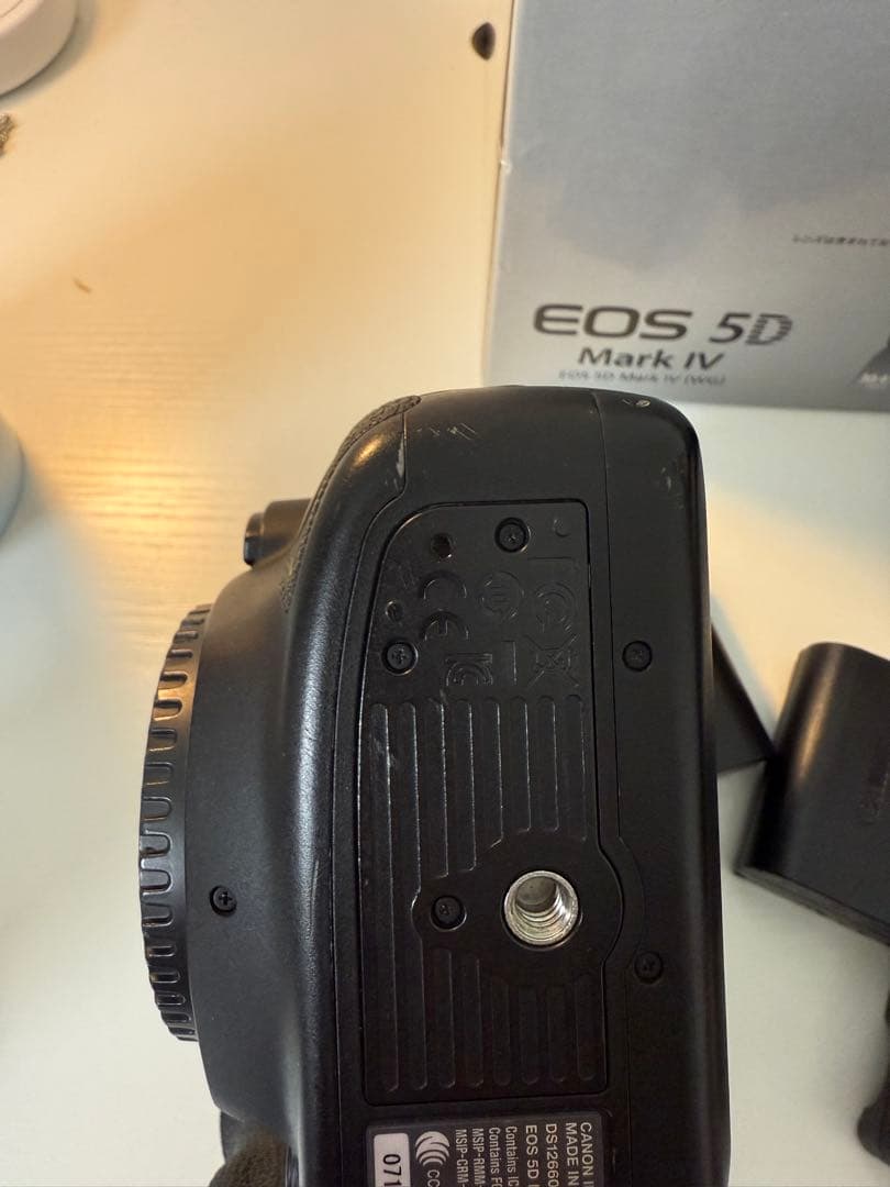 Canon EOS 5D Mark IV + EF 70-200mm セット