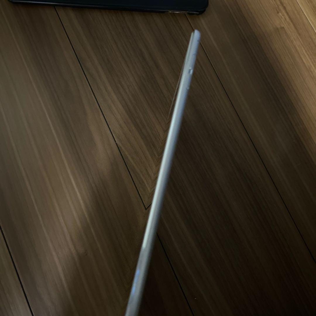 iPad air2 セルラーモデル　Cellular　32GB