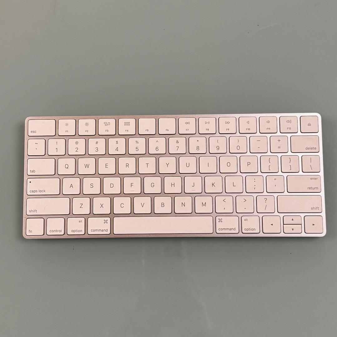 Mac mini（M1,2020）512GB/8GB スタンド キーボード2つ