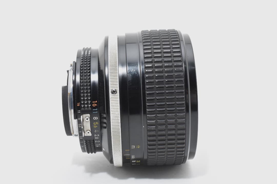 ニコン Nikon Ai-s Nikkor 85mm f1.4 レンズ 3540