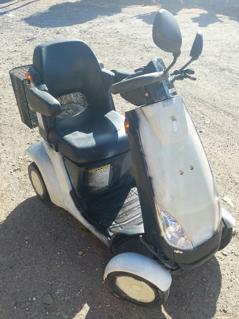 ホンダ 電動車椅子 HONDA　モンパルML200