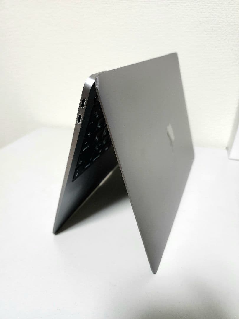 美品　上位モデル　Macbook Air 2020 i7/16GB/512GB
