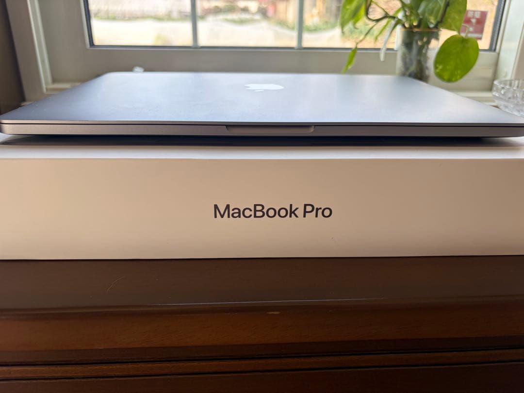 MacBook Pro 2020 M1 256GB バッテリー残量95%以上