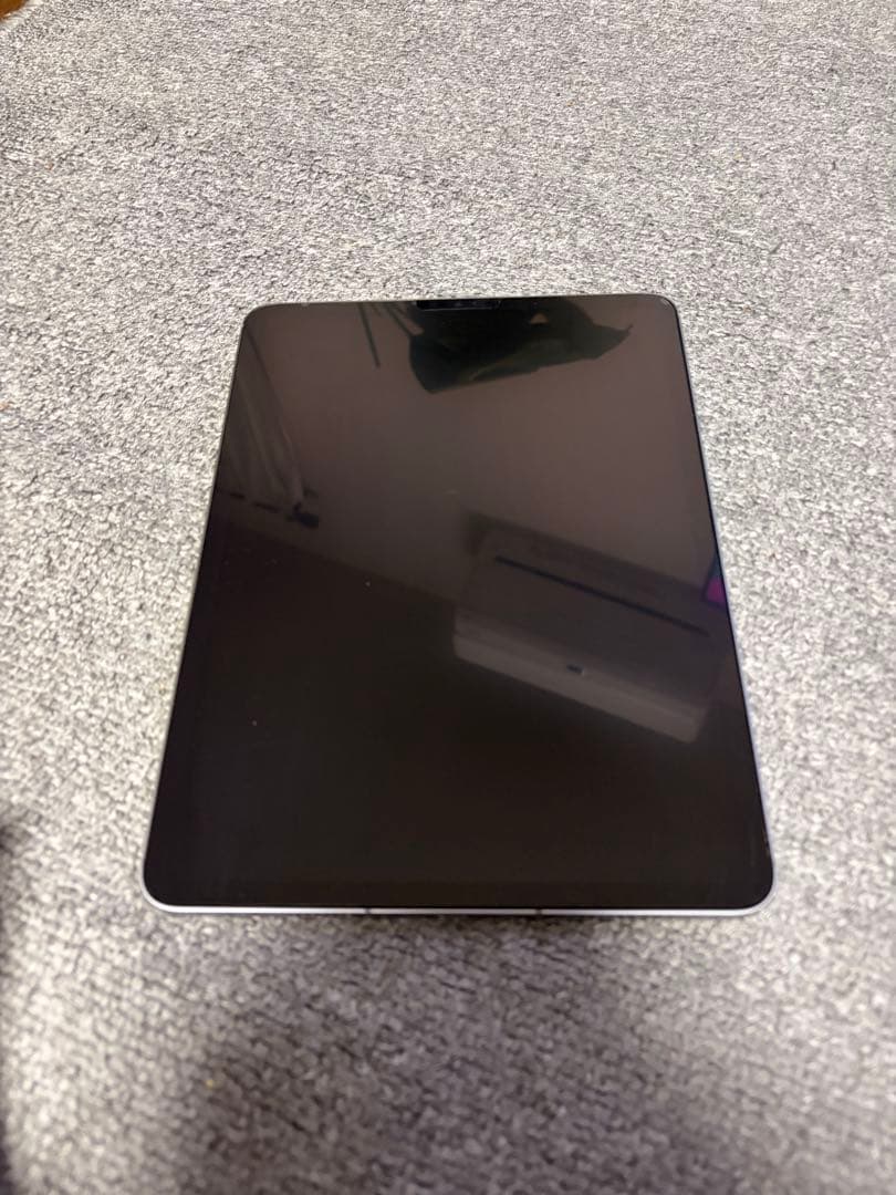 IPad Pro セルラーモデル第4世代＋Magic Keyboardセット