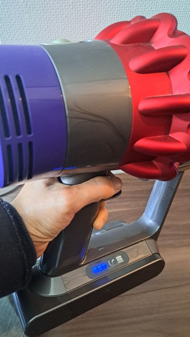 ダイソン dyson V10 SV12 本体　純正