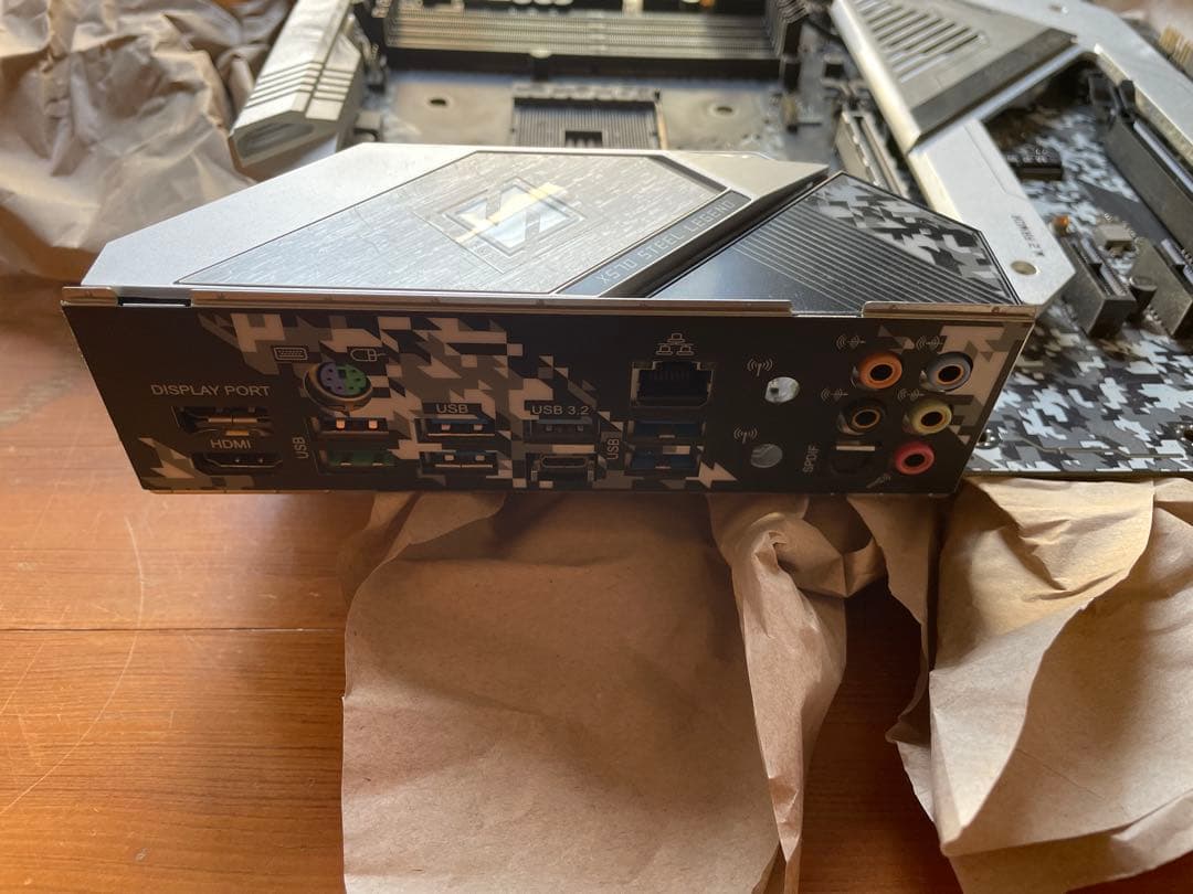 X570 Steel Legend マザーボード