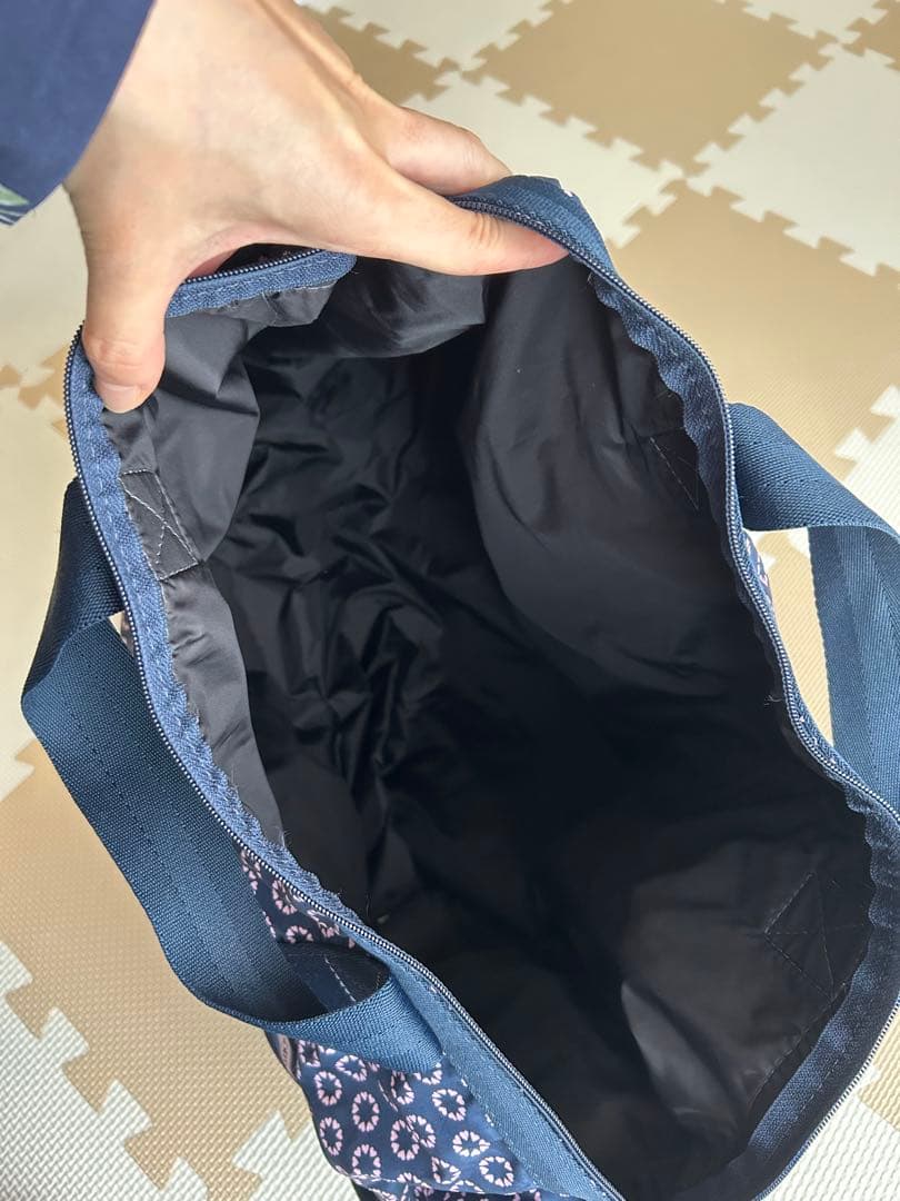 LeSportsac ネイビー 花柄 ボストンバッグ