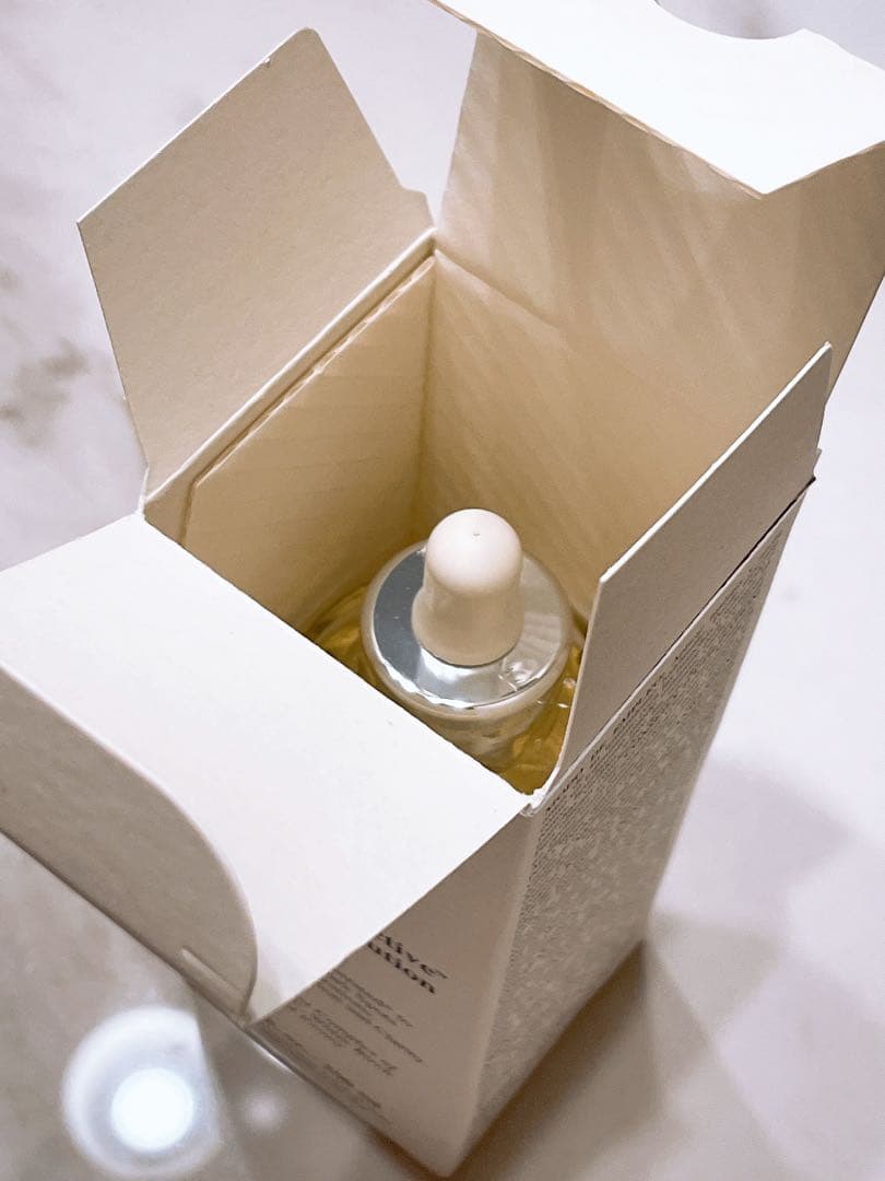 新品　お値下げ❗️100ml キールズ　クリアリーブライトエッセンス