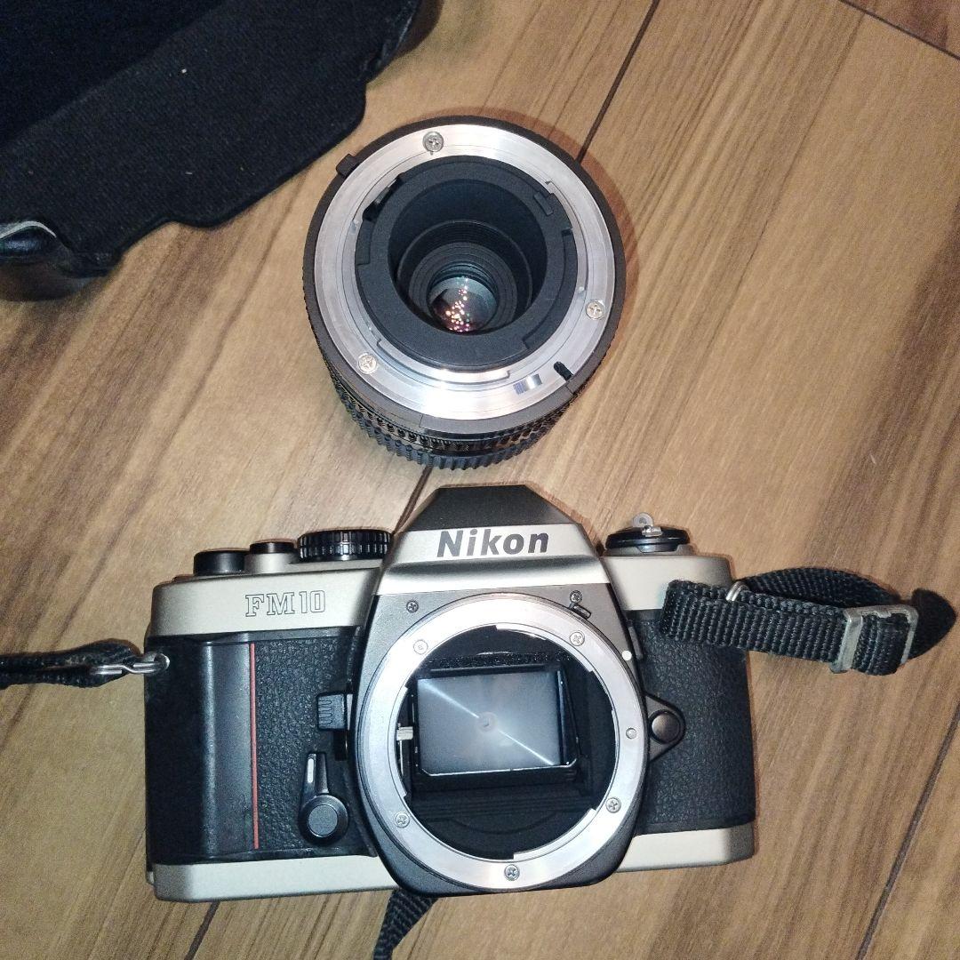 NIKON fm10　フィルムカメラ