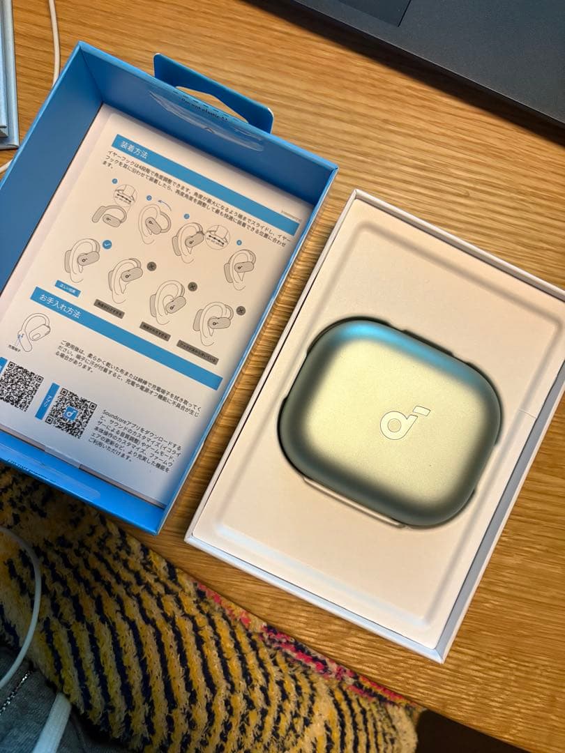 soundcore AeroFit 2 ワイヤレスイヤホン シルバーグリーン