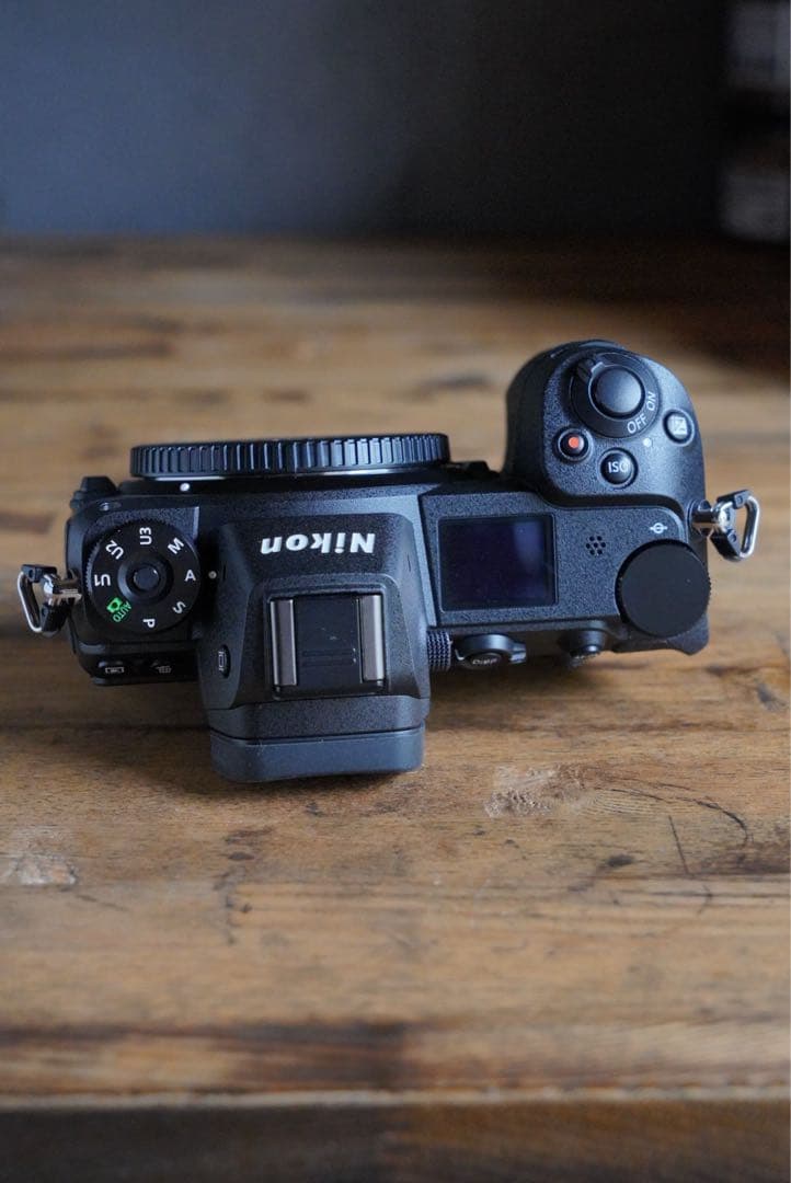 Nikon Z6 ミラーレス一眼カメラ