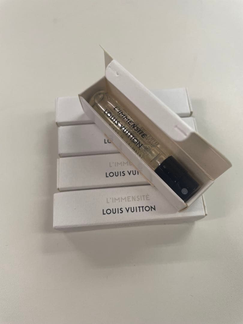 A*a様 LOUIS VUITTON L'IMMENSITÉ 5本セット