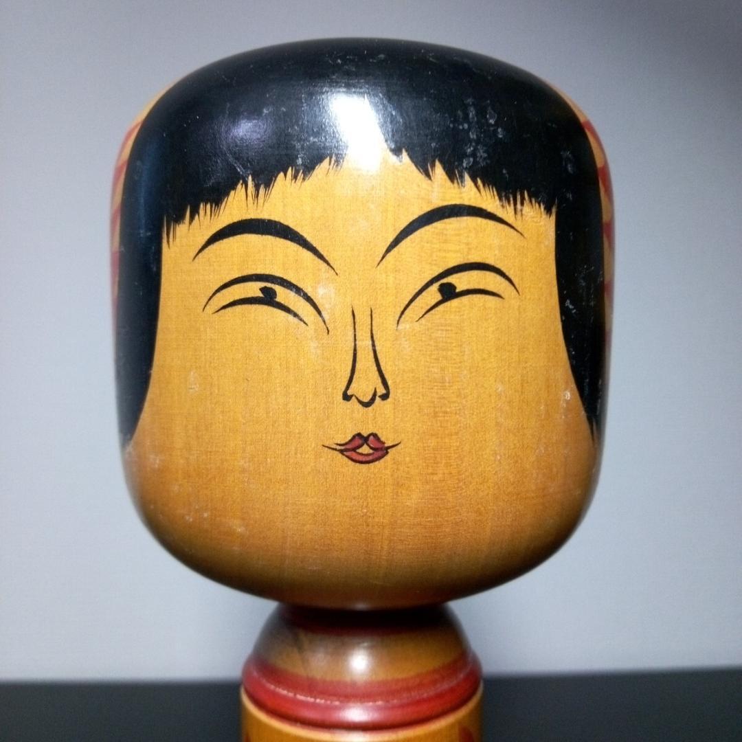 佐藤巳之助　45/4/12　たつみ　8寸(約25㎝)　伝統こけし