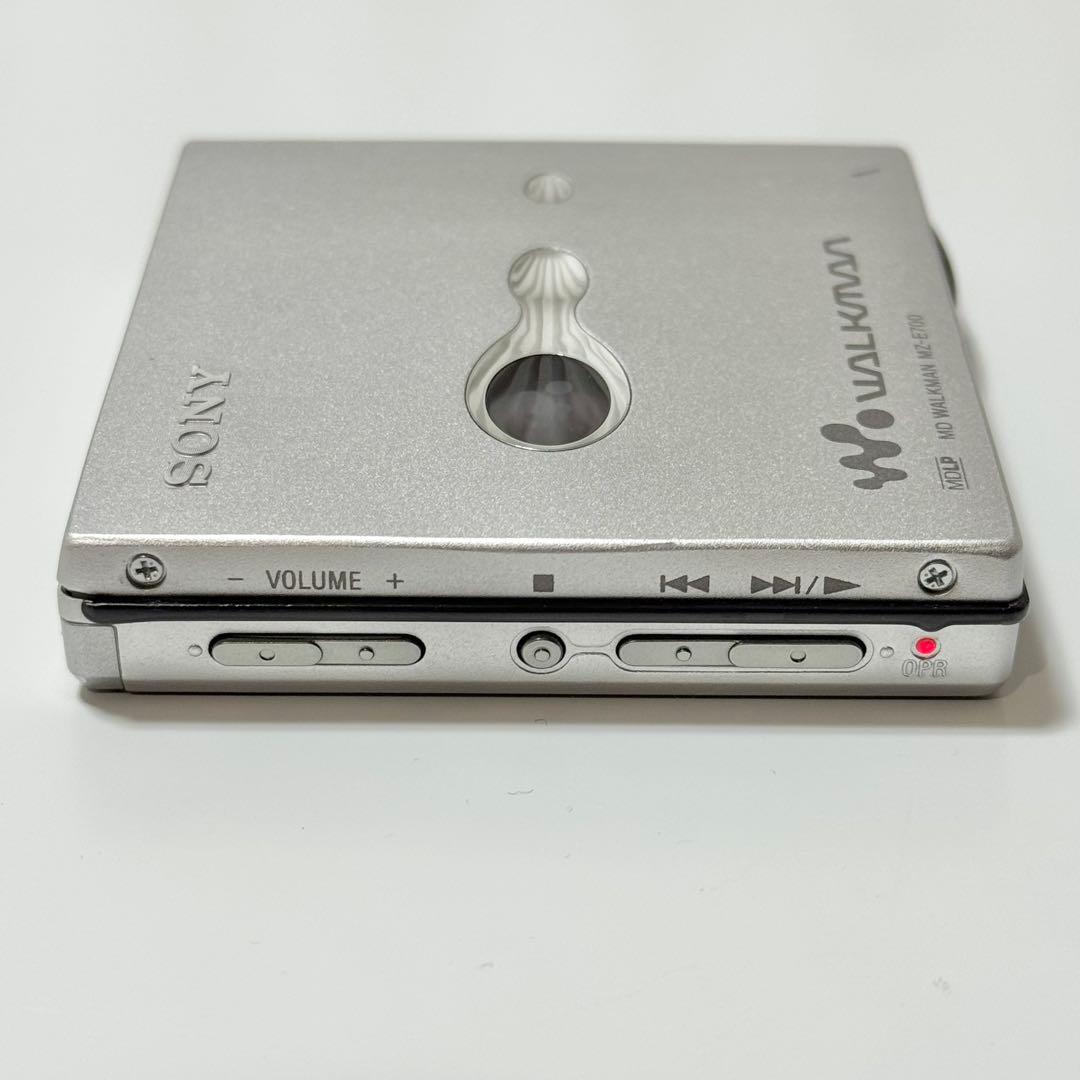 動作品 SONY MZ-E700 MD WALKMAN ポータブルMD