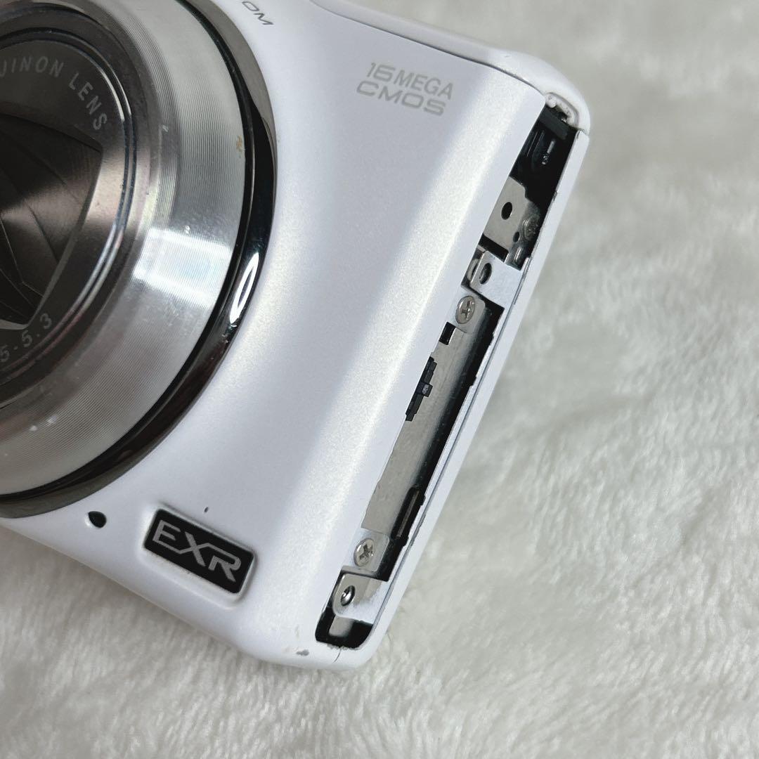 ✨動作品✨ FUJIFILM FINEPIX F770EXR コンデジ　訳あり