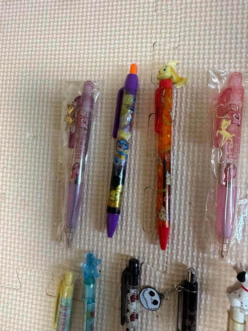 公*o様 キャラクター付きボールペンセット Z2