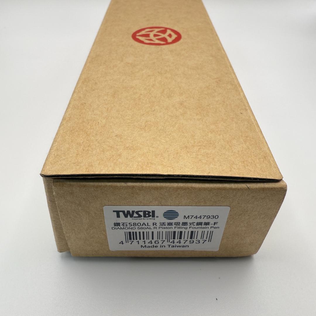 美品 TWSBI ダイヤモンド 580AL R プルシアンブルー M 万年筆