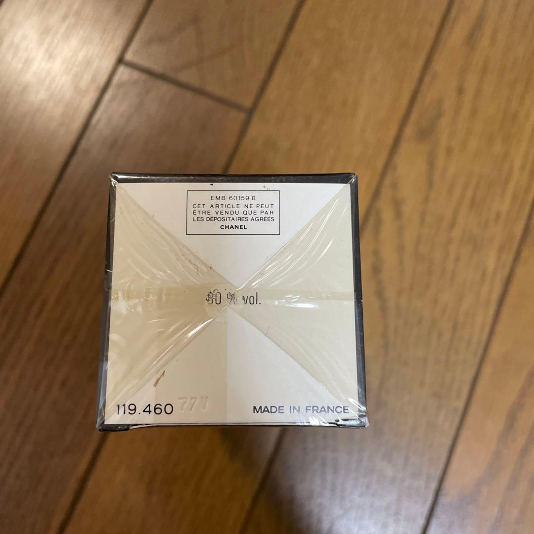 新品未使用品CHANEL シャネル No.19 オードトワレ 香水 100ml