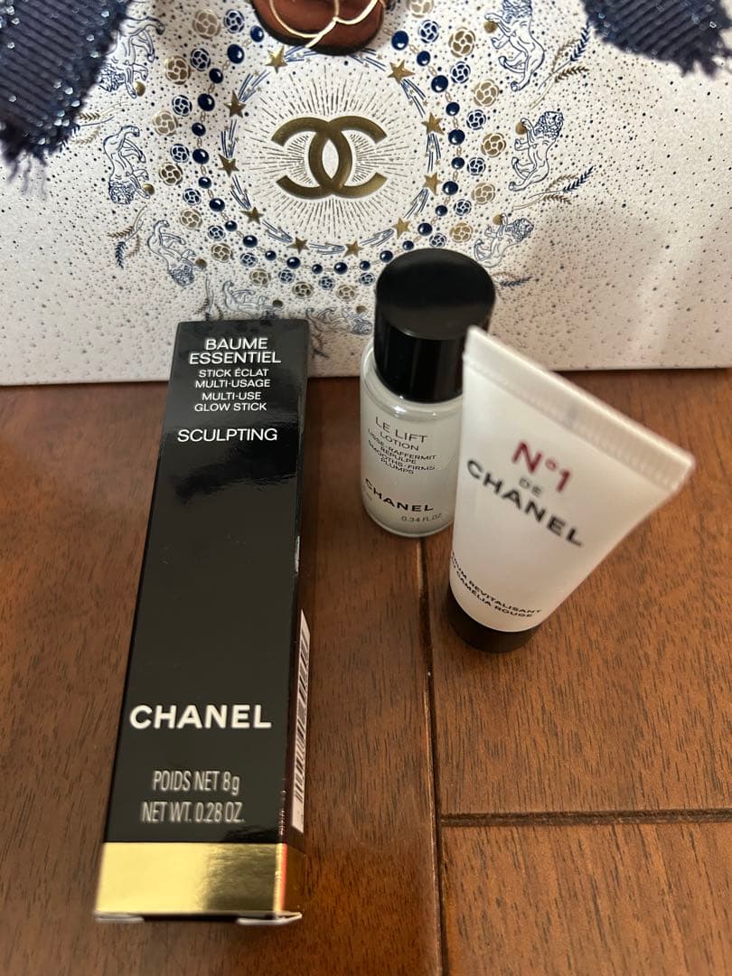 CHANEL ボーム エサンシエル スカルプティング【フェスカラー】