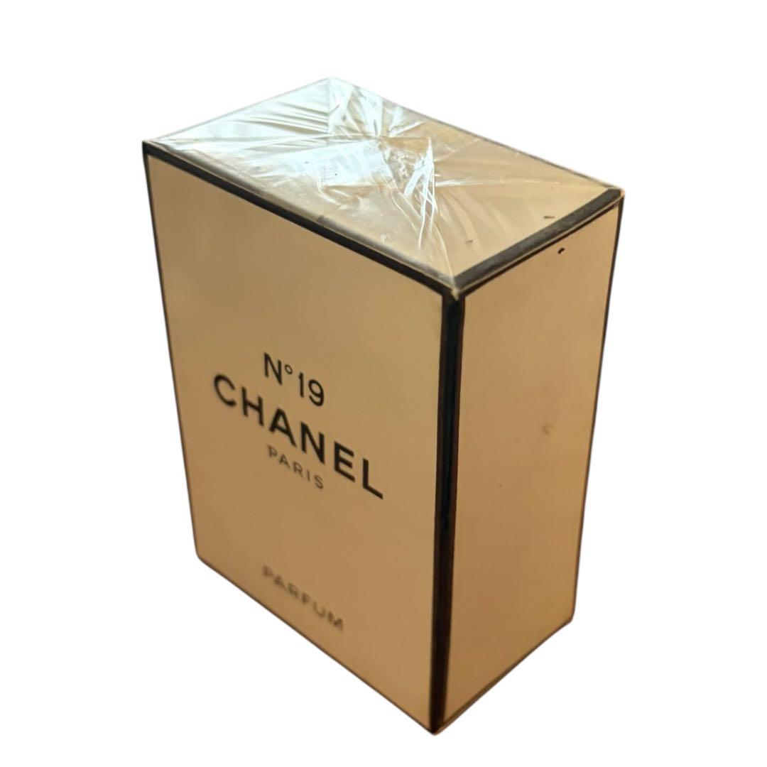 CHANEL シャネル N°19 PARFUM 14ml 未開封 フィルム付