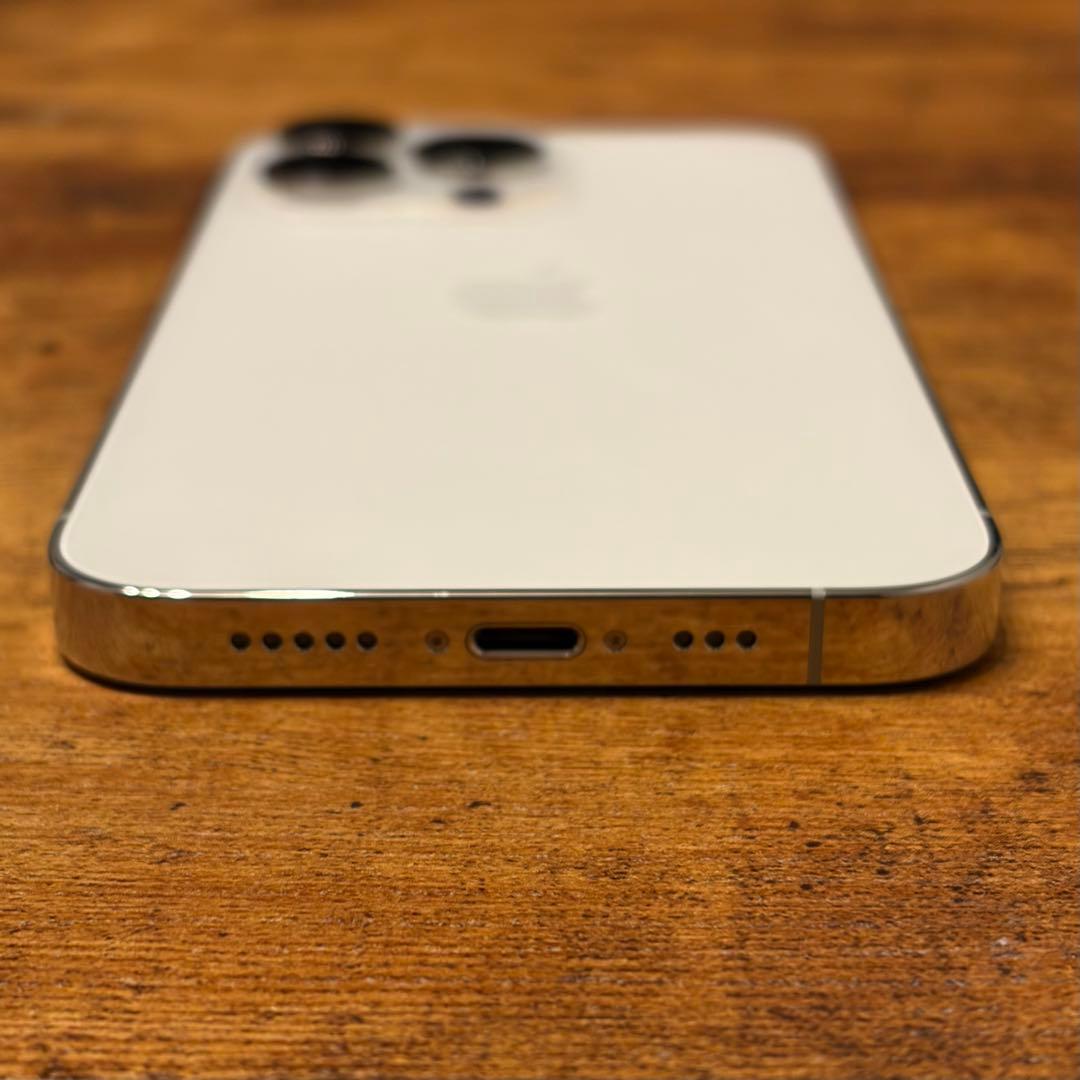 【美品】iPhone 13Pro 256GB SIMフリー 73% 付属品有り
