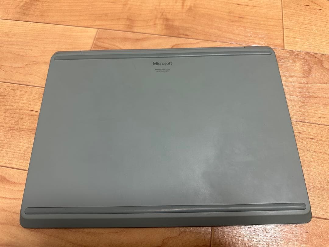 【美品】【即配送】Microsoft Surface Laptop Go 2