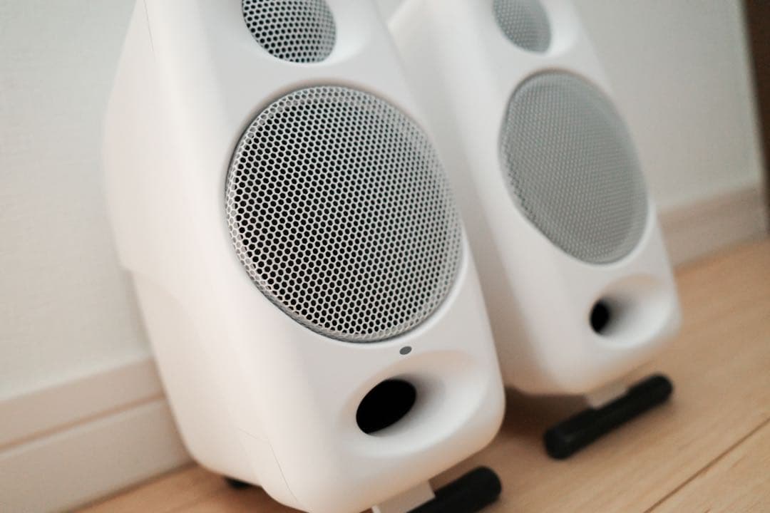 IK Multimedia iLoud Micro Monitor ケーブル付き