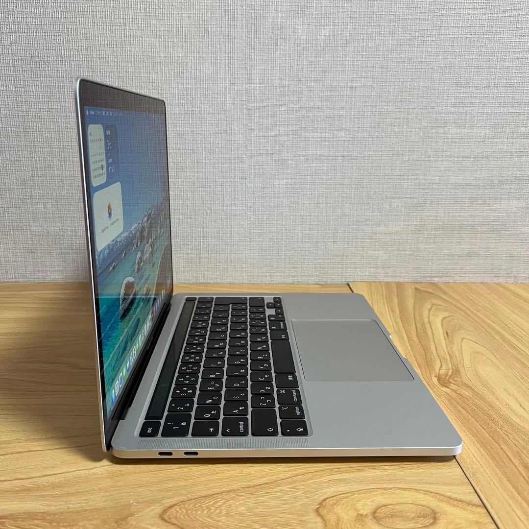 MacBookPro 13 inch M1 メモリ8GB SSD512GB