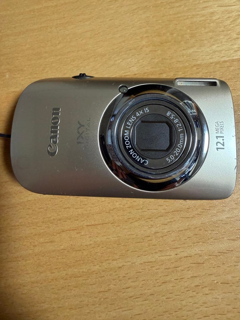 Canon IXY 510IS ゴールド 美品 バッテリー2個 充電器 ケース付