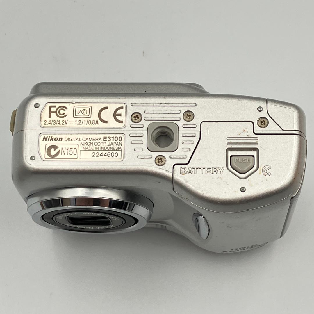 ⭐️オールドコンデジ⭐️Nikon COOLPIX 3100 シルバー